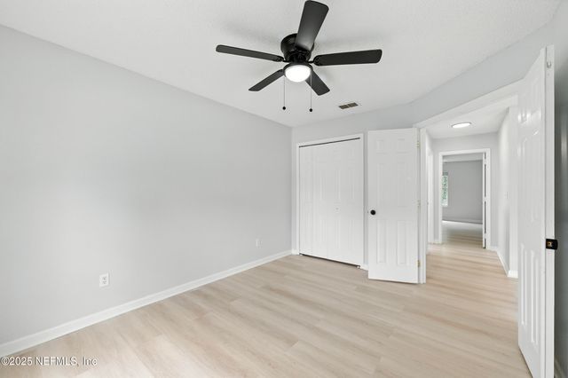 1750 GALLAHADION Court, Jacksonville, FL 32218