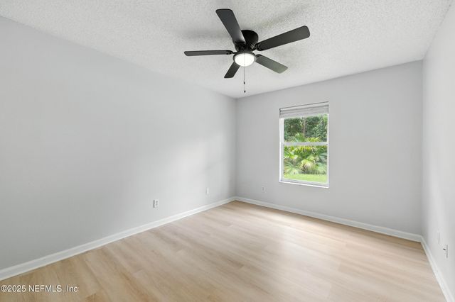 1750 GALLAHADION Court, Jacksonville, FL 32218