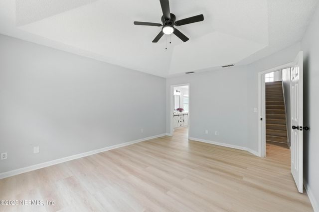 1750 GALLAHADION Court, Jacksonville, FL 32218