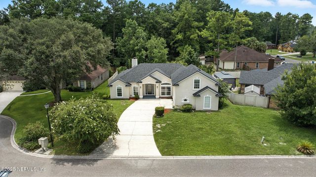 1750 GALLAHADION Court, Jacksonville, FL 32218