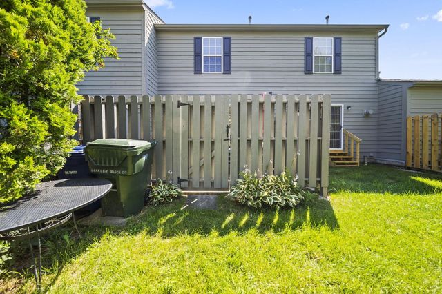 5626 Blendonridge Drive, 90C, Columbus, OH 43230