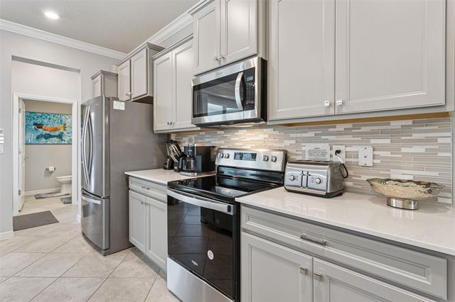 16205 SAINT KITTS CIRCLE, Clermont, FL 34714