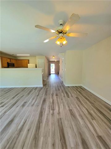 1020 Maple Valley Court, Union City, GA 30291