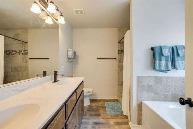 6620 NW 160th Street, Edmond, OK 73013