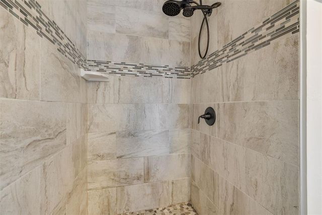 6620 NW 160th Street, Edmond, OK 73013