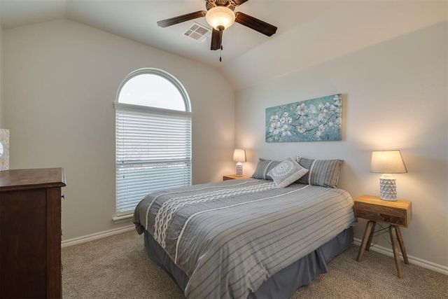 6620 NW 160th Street, Edmond, OK 73013