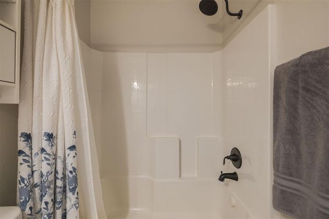 6620 NW 160th Street, Edmond, OK 73013