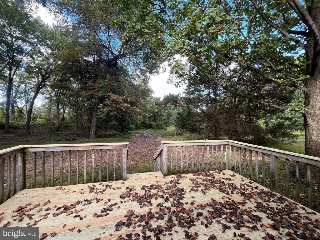 131 MASON DIXON RD, Peach Bottom, PA 17563