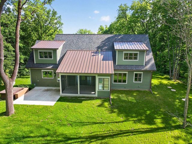 W3650 Snake ROAD, Lake Geneva, WI 53147