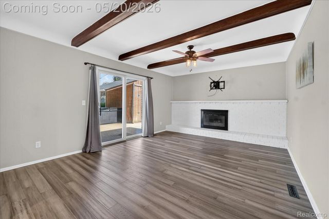 38010 John P Street, Clinton Charter Township, MI 48036