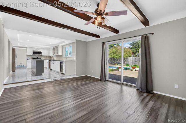 38010 John P Street, Clinton Charter Township, MI 48036