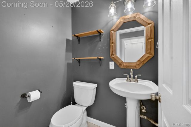 38010 John P Street, Clinton Charter Township, MI 48036