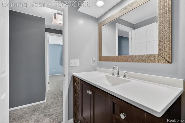 38010 John P Street, Clinton Charter Township, MI 48036
