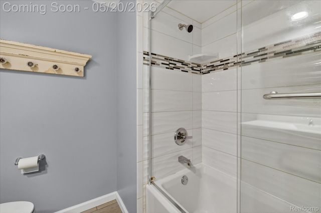 38010 John P Street, Clinton Charter Township, MI 48036