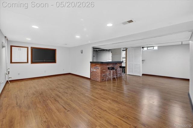 38010 John P Street, Clinton Charter Township, MI 48036