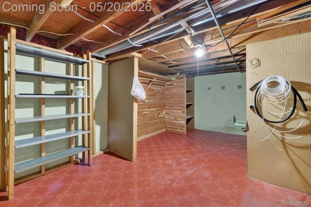 38010 John P Street, Clinton Charter Township, MI 48036