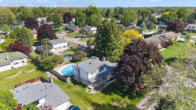 38010 John P Street, Clinton Charter Township, MI 48036