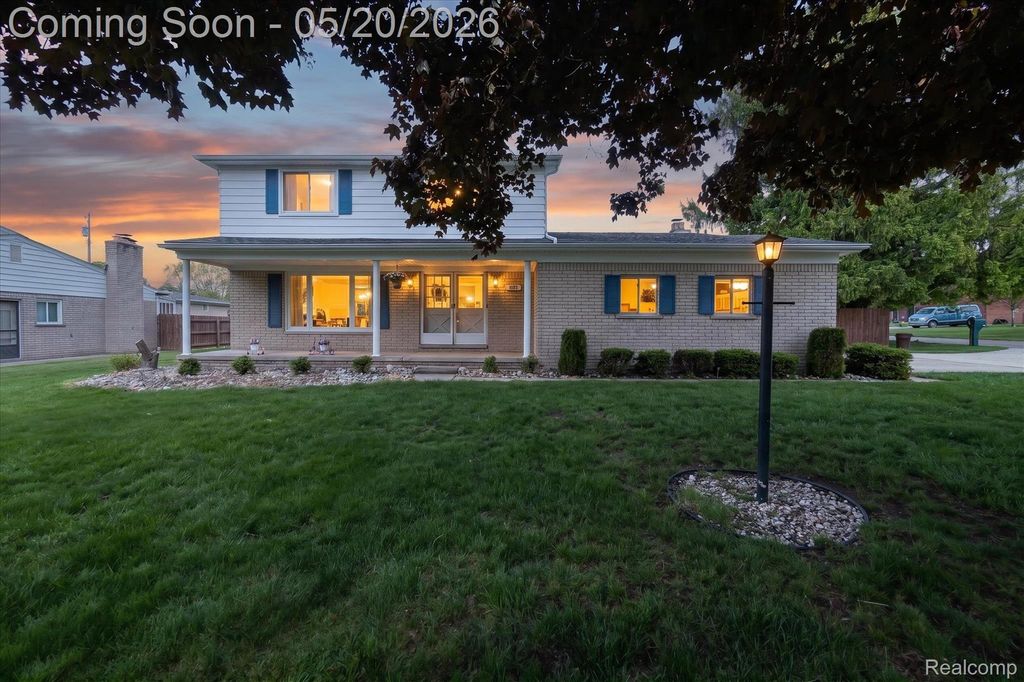 38010 John P Street, Clinton Charter Township, MI 48036