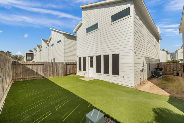 5511 Robusto Place, Houston, TX 77091
