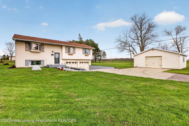 13058 Benton Road, Grand Ledge, MI 48837