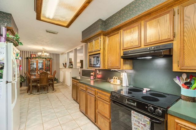 208 Lostracco Street, Angleton, TX 77515