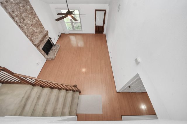 9423 Garden Bridge Street, Houston, TX 77075