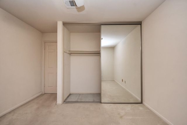 9423 Garden Bridge Street, Houston, TX 77075