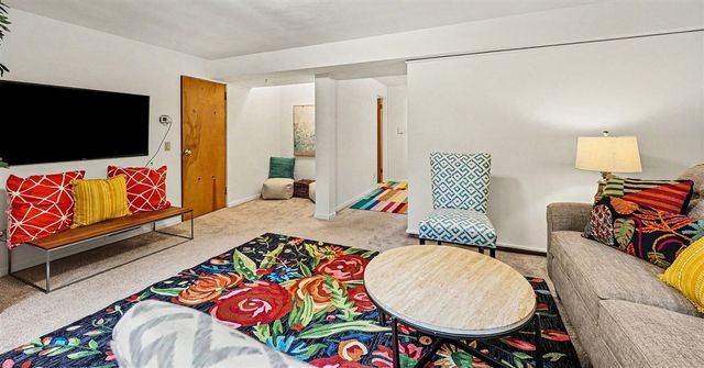 2065 Day Street, Ann Arbor, MI 48104