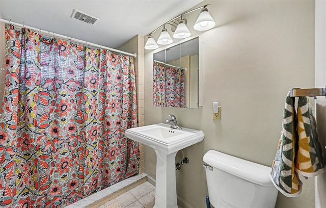 2065 Day Street, Ann Arbor, MI 48104