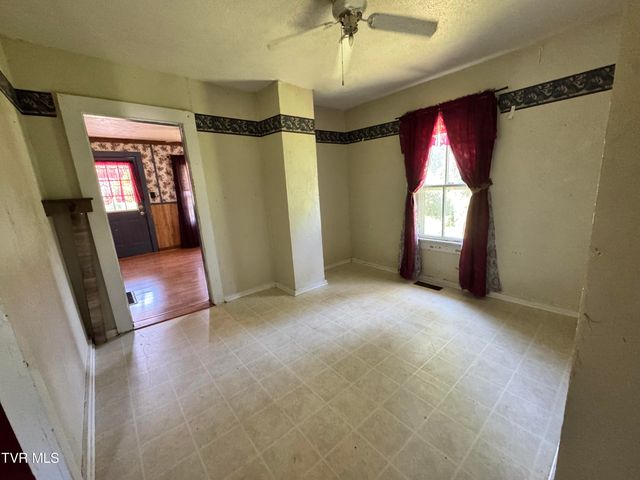 713 Rollers Alley, Bristol, TN 37620
