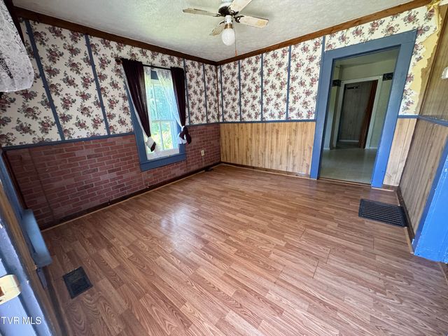 713 Rollers Alley, Bristol, TN 37620