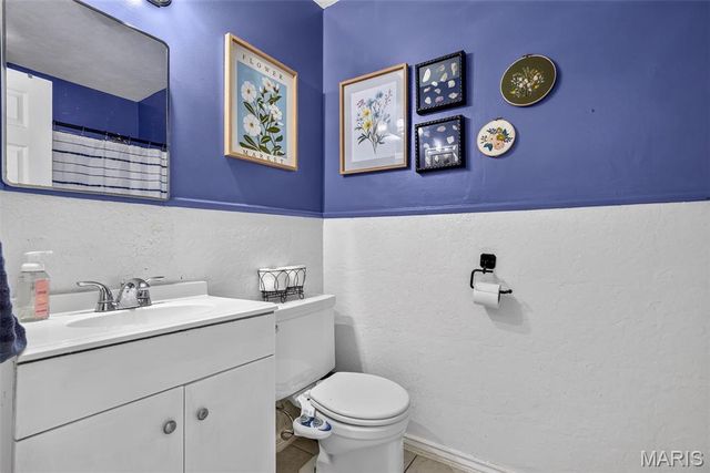 12139 Belaire Place, Maryland Heights, MO 63043