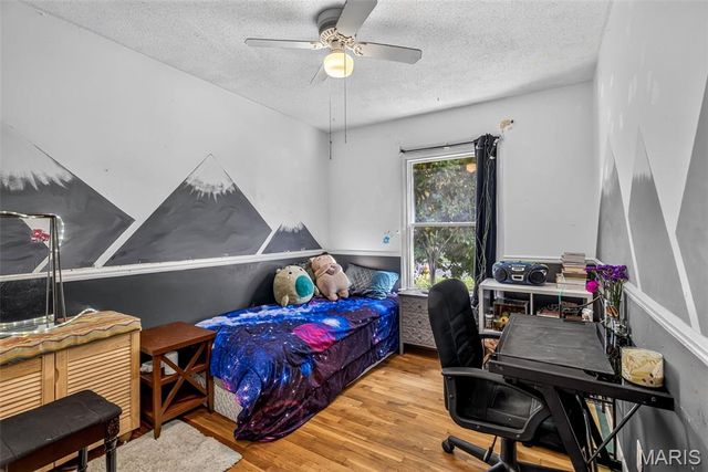 12139 Belaire Place, Maryland Heights, MO 63043