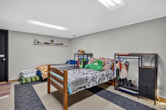 12139 Belaire Place, Maryland Heights, MO 63043