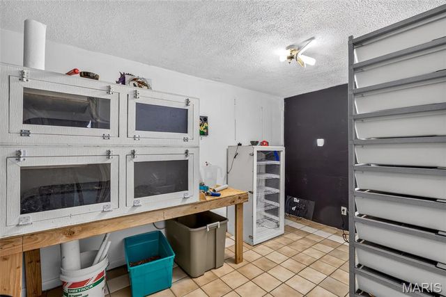 12139 Belaire Place, Maryland Heights, MO 63043