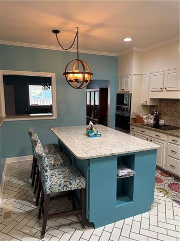 1805 Country Club Drive, High Point, NC 27262