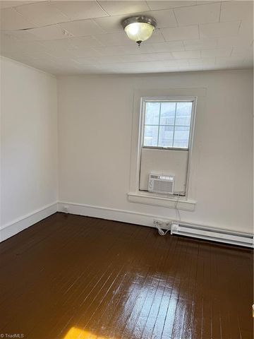 2211 Cleveland Avenue, Winston-salem, NC 27105