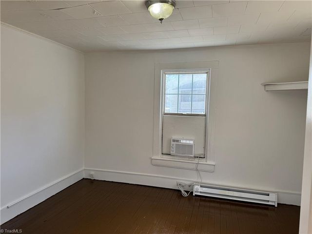 2211 Cleveland Avenue, Winston-salem, NC 27105