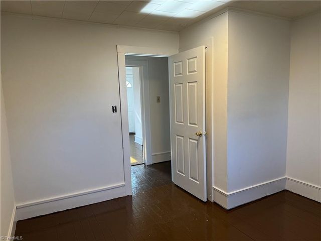 2211 Cleveland Avenue, Winston-salem, NC 27105