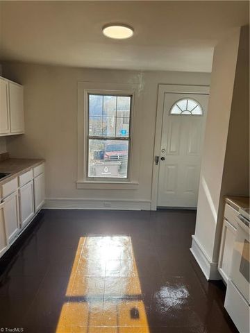 2211 Cleveland Avenue, Winston-salem, NC 27105