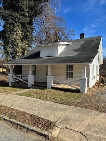 2211 Cleveland Avenue, Winston-salem, NC 27105
