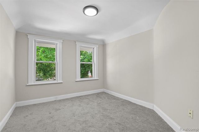 428 Bauman Avenue, Commerce Twp, MI 48017