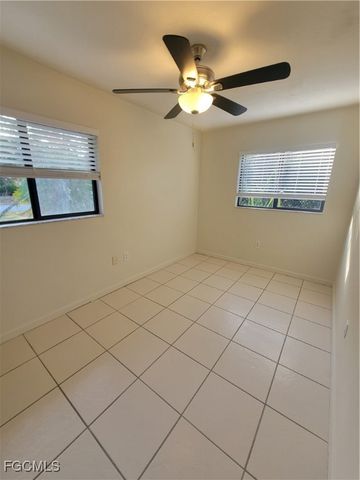 2111 Abbott AVE, Alva, FL 33920