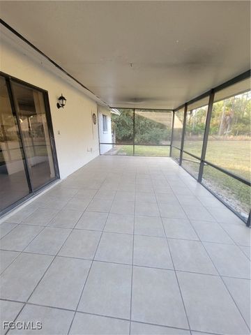 2111 Abbott AVE, Alva, FL 33920