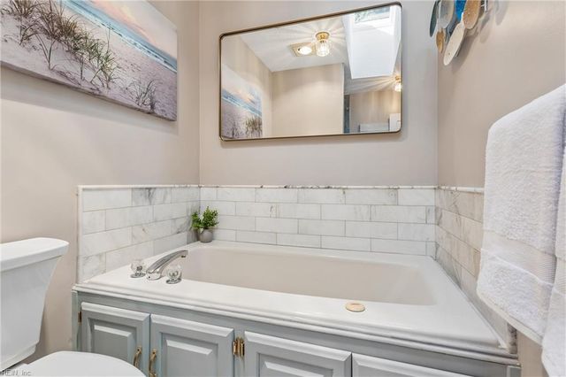 107 Jonquil CT, Yorktown, VA 23693