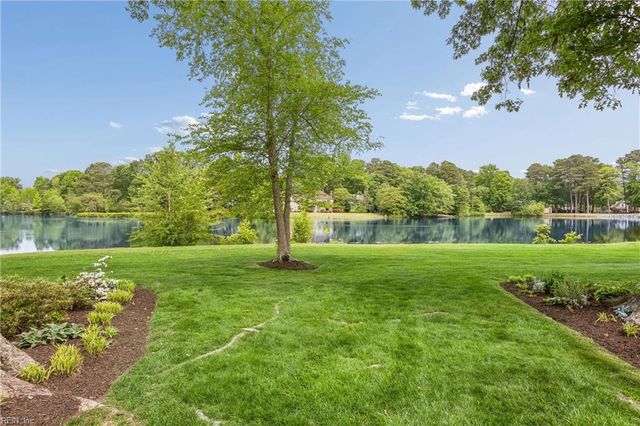 107 Jonquil CT, Yorktown, VA 23693