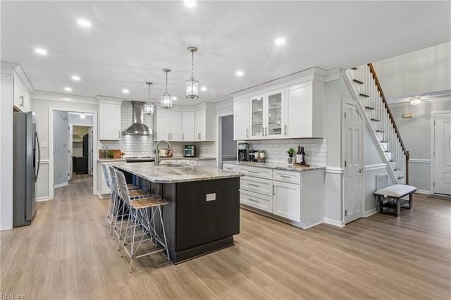 107 Jonquil CT, Yorktown, VA 23693