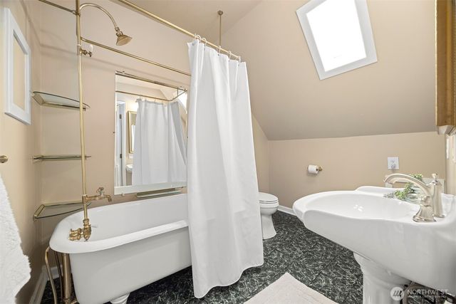 1342 Franklin St, Bellingham, WA 98225