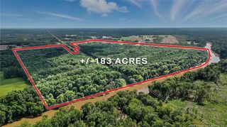 5725 River Road, Wade, NC 28395
