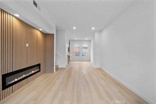 18 Crivelli Aisle, Irvine, CA 92606